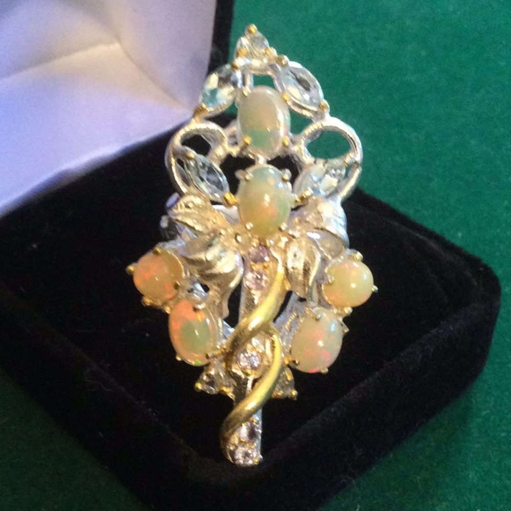 Outstanding Elegance, Genuine Natural Fiery Opal Ring - Picture 6 of 15